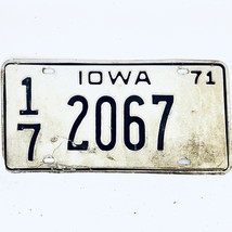 1971 United States Iowa Cerro Gordo County Passenger License Plate 17 2067 - £14.81 GBP