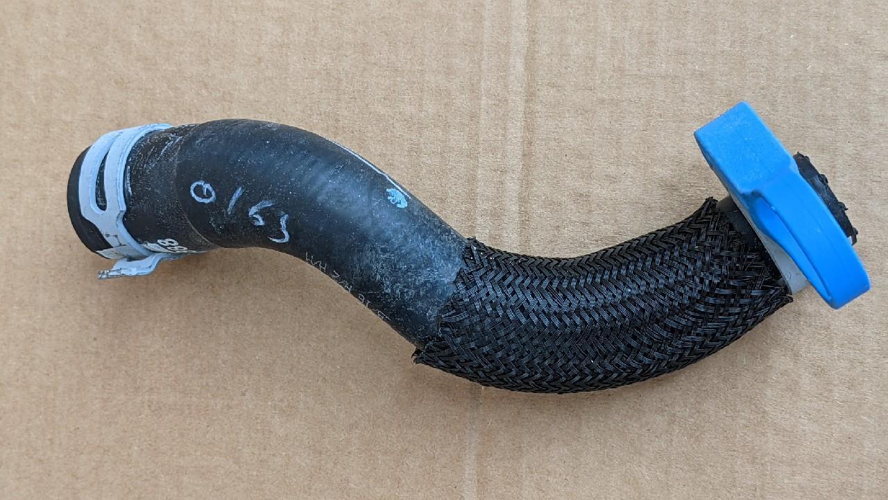 OEM GM Auxiliary Water Coolant Pump Hose 26680888 - $9.89