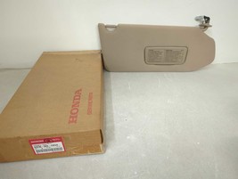 New OEM genuine Honda Sun Visor 1999-2008 Pilot MDX Odyssey RH Saddle YR204L - £53.10 GBP