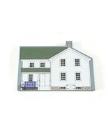 AMISH FARMHOUSE 1995 Hometowne Collectible - $24.46 CAD