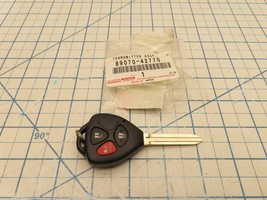 Toyota 89070-42770 Transmitter Key Fob You Program Battery Condition Unk... - $2,227.33 MXN
