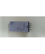 Omron H3Y-2 30X60N Multi-Function Time Delay Relay With 2130YT Base Socket - $524.64 MXN