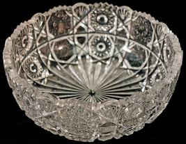 Nice Heavy Pres-Cut Pressed Glass Fruit Bowl Great Pattern - $25.99