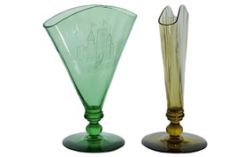 1920&#39;s Steuben Carder Era Fan Vase Pair, One green with castle etching, one ambe - £306.65 GBP