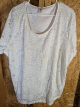 Covington 24-26W White Floral Lace Overlay Short Sleeve Blouse Top Scoop... - $17.33