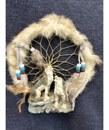 Vintage Howling Wolves figurines With Round dreamcatcher 6 1/2” diameter... - £7.76 GBP