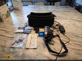 Vintage Sony HandyCam DCR-TRV510 Digital 8 Camcorder TESTED &amp; WORKING w/... - $4,161.40 MXN