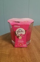 Glade Exotic Tropical Blossoms Scented Candle 3.4 OZ - £2.24 GBP
