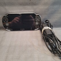 Sony PlayStation Vita Black Gaming Handheld System PCH-1001 #2 - £116.37 GBP