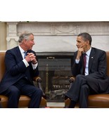 PRESIDENT BARRACK OBAMA MEETING WITH PRINCE CHARLES 2011 8X10 PHOTO - £8.74 GBP