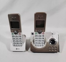 AT&amp;T Expandable Cordless Phone System Answering Machine 2 Handsets DL72219 - $637.13 MXN
