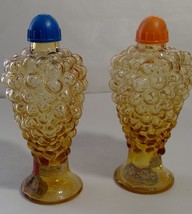 Bunch of grapes amber glass Italian salt and pepper shakers - £20.44 GBP