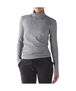 Lululemon Gray Black Speckled Mock Neck Long Sleeve Top Size 8 Thumb Holes - $450.92 MXN