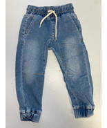 MSRP $40 COTTON ON Slouch Jogger Jeans Byron Mid Blue Size 3 Toddler - $25.32 CAD