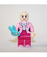 SM Woman Hair Dresser Custom Minifigures Toy Figures for Sale - $7.99