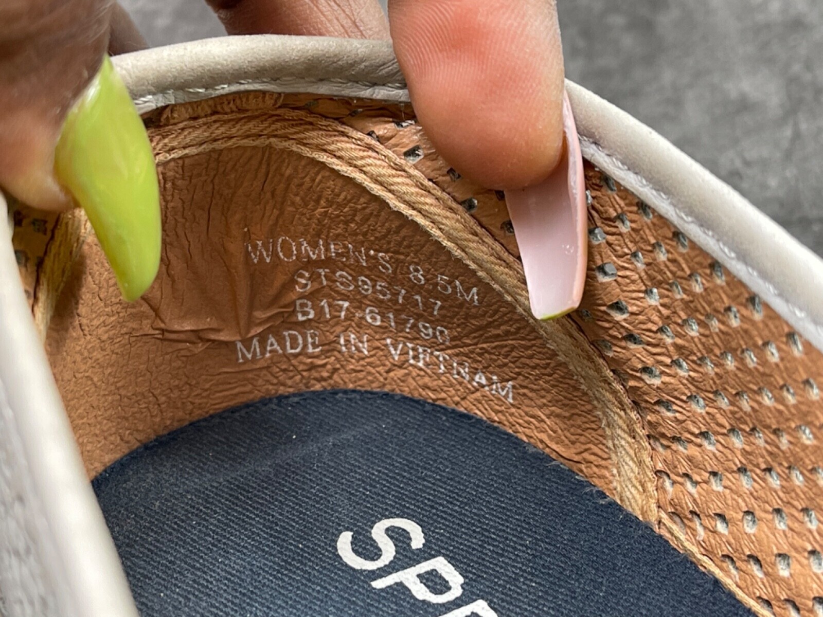 Sperry Top Sider Sneakers Women  8.5 M Seaside Shoes Gray Perforated Leather Item image 15