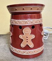 Scentsy Gingerbread Man Wax Warmer Full Size Retired  Cute For Xmas With Bulb - $27.89