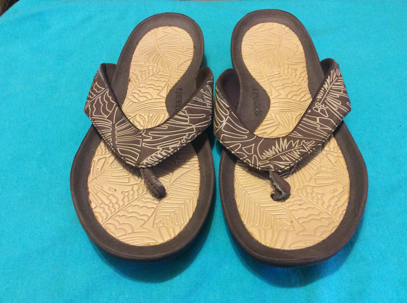 WOMEN&#39;S SPEEDO SANDALS SIZE 7 - NEW - Free Shipping - $18.79