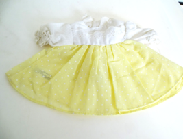 Vintage 1984 CBS Toys Yellow/White Baby Doll Dress for Medium Size Doll - £7.23 GBP