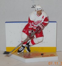 McFarlane NHL Series 7 Chris Chellios Action Figure VHTF Detroit Red Wings HOF - $23.92