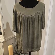 NANETTE LEPORE Olive Flutter Sleeve Blouse Size Large - $23.76