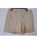 Jones New York Size 10 beige flat front cotton blend Womens shorts  - $21.98