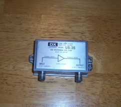 DX Antenna Co. model US-3S Line Amplifier 0.9-1.4GHz, Gain )20dB - £4.55 GBP