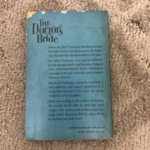 The Doctors Bride Medical Romance Paperback Book by Elizabeth Seifert Dell 1961 - £9.58 GBP