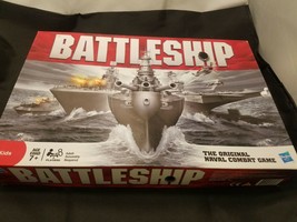 2011 Hasbro Battleship The Original Naval Combat Game-Great Condition Complete - £8.11 GBP