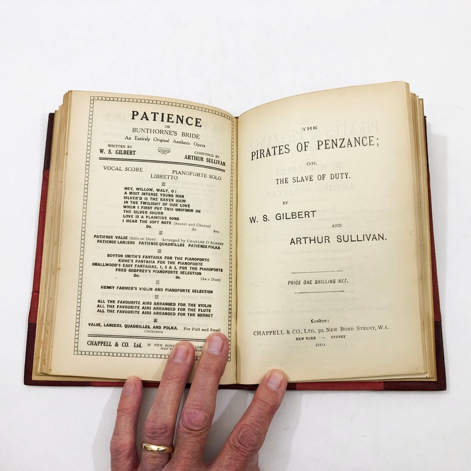 Libretti Gilbert & Sullivan 1936 Leather Bound Collection 5 Operas Rare Vintage Item image 11