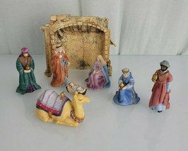 Avon Nativity Collectibles O Holy Night Creche Stable Mary Joseph Jesus Camel - $49.49