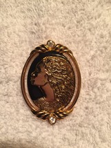 Coreen Simpson  Cameo Brooch or Pendant - $85.00