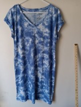 Sonoma Women&#39;s Night Shirt Sleep Shirt Size Medium Blue Tye Dye Clouds Very soft - £9.32 GBP