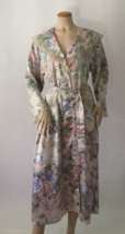 Victoria&#39;s Secret Long Length Floral Satin Lace Trim Robe (Size M) - £27.48 GBP
