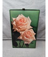 Pristine Rose Trinket Box, Green, 9.5&#39;&#39; x 6&#39;&#39; x 3&#39;&#39;, Vintage 1979  - $276.11 MXN