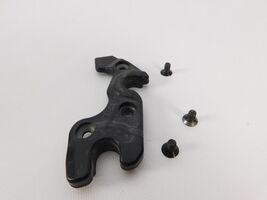 ✅ 2000 - 2006 Yukon Tahoe Escalade 3rd Row Seats Latch Seat Rear RH Side... - $42.52