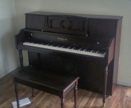 Hallet Davis &amp; Co Boston Piano Upright 610304124 Good used condition Bench - £479.61 GBP