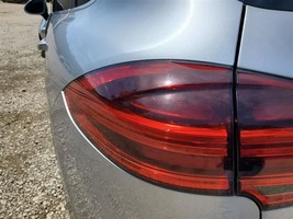 2016 2017 2018 Porsche Cayenne OEM Left Rear Quarter Mounted Tail Light  - £179.29 GBP