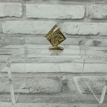 Monopoly Empire Golden Paramount Clapper Board Token 2013 Replacement Piece - $74.37 MXN