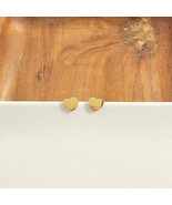 Luxe Heart Studs - Gold - $27.29 CAD