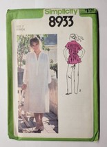 1979 Simplicity Sewing Pattern #8933 Size 7 Juniors&#39; Dress or Top UNCUT - £7.90 GBP