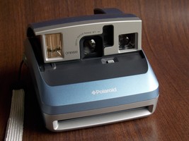 Polaroid One600 Instant Camera Vintage 600 Film  BLUE &amp; BLACK Camera - £21.11 GBP