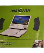 NICE! Insignia Portable DVD Player  7&quot; LCD Monitor IS-PD040922 Case &amp; He... - $2,296.63 MXN