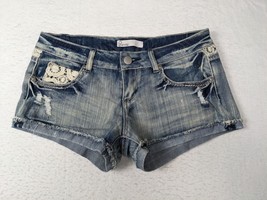 Empyre Womens Distressed Denim Shorts Crochet Pockets Size 7 - $19.68