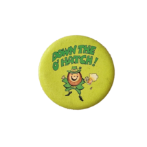 1983 Hallmark Down The O&#39; Hatch! Leprechaun Beer Mug St Patricks Button Pin - $12.19