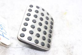 08-11 MERCEDES-BENZ C CLASS Brake Pedal Pad Cover F1351 image 5