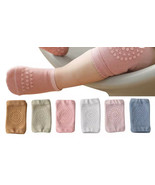 Baby Knee Pads and Anti-Slip Socks Set, Non-Skid Crawling Protection, Light Blue - $168.63 MXN