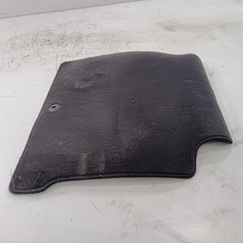 Kia Optima Floor Mat Right Passenger Side Rear  2020 2019 2018 2017 - $39.94
