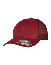 Flexfit Mesh Trucker Cap Hat - $441.37 MXN