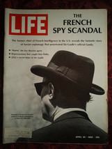 Life Magazine April 26 1968 Spies Gardiners Island Warren Beatty - £6.04 GBP